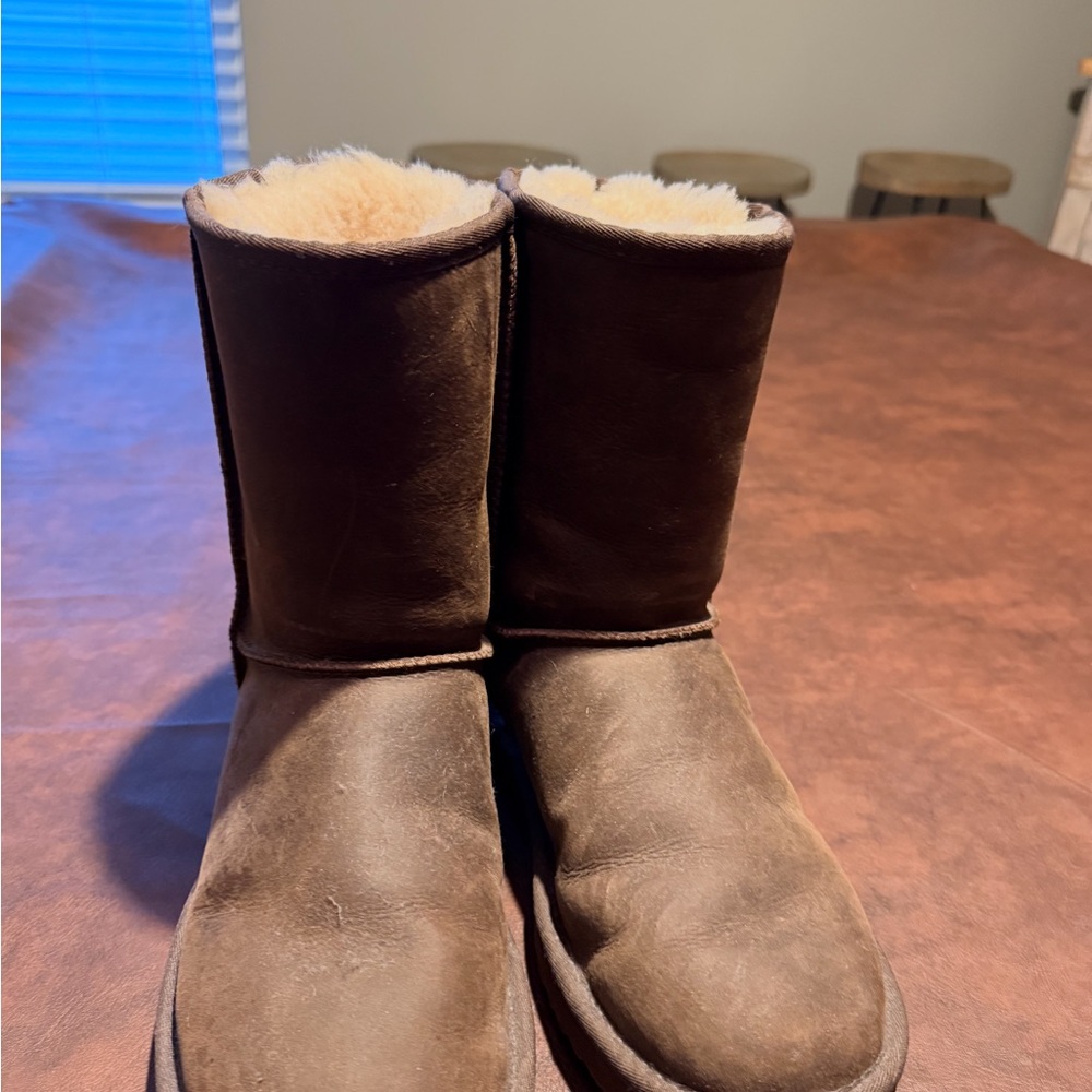 Women's Brown Shearling Boots